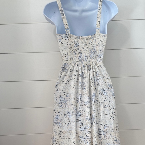 41 Hawthorn Blue and White Patterned Maxi Dress - Picture 4 of 7